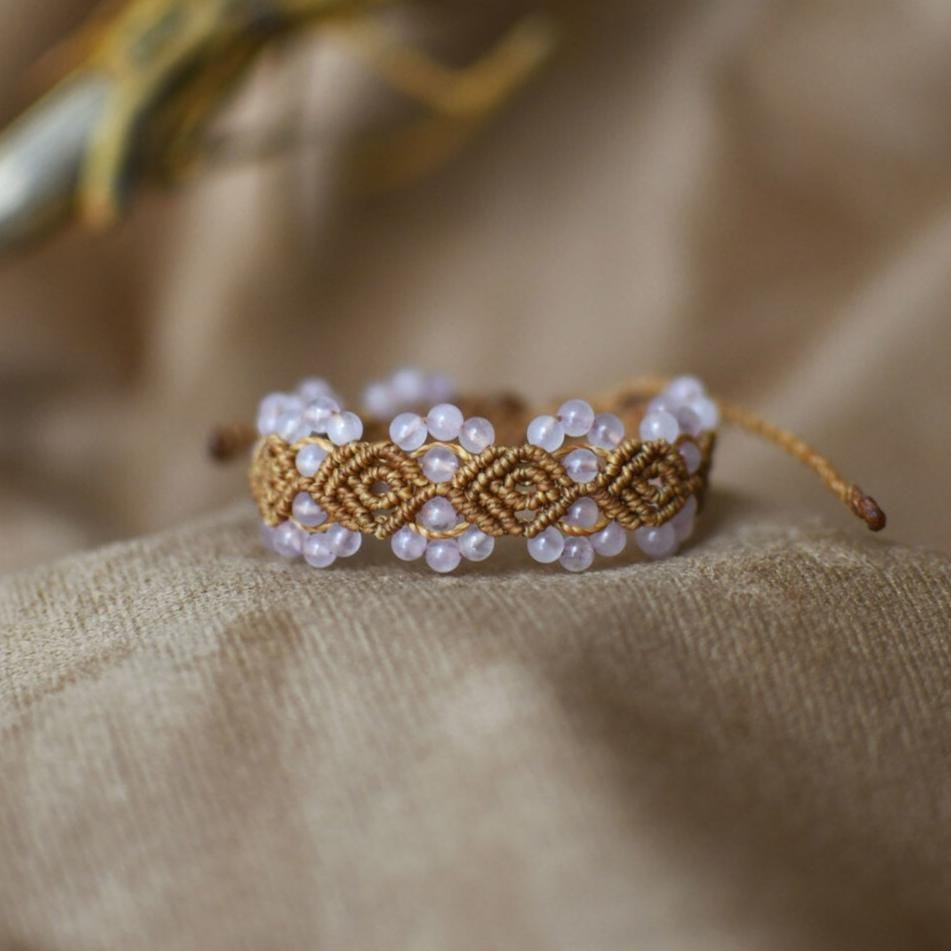 Flaxen Macrame Bracelet