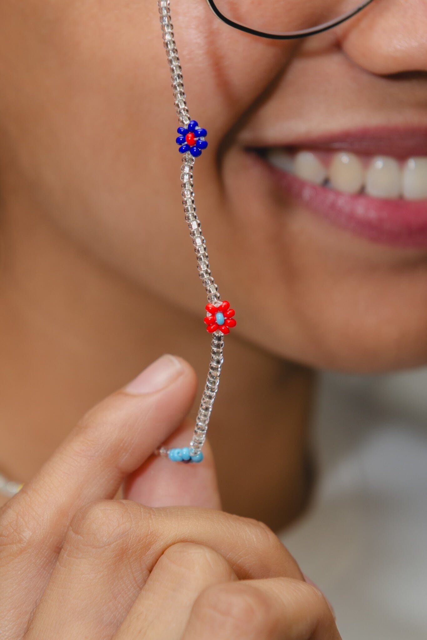 Pansy Glasses Chain