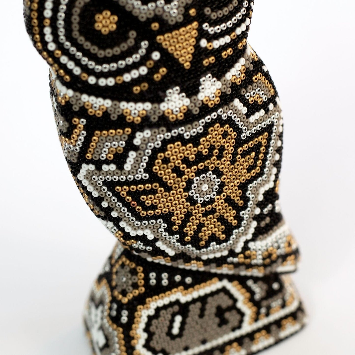 Alila Home Decor