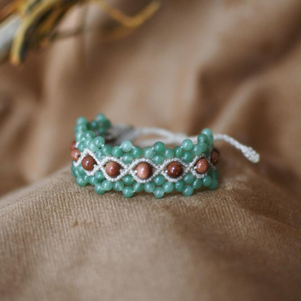 Sweet Pea Macrame Bracelet